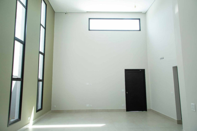 Imagem Casa com 3 Quartos à Venda, 247 m² em Tamboré - Santana De Parnaíba
