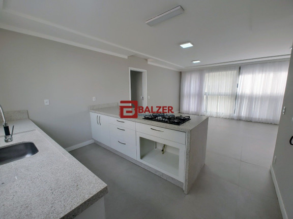 Imagem Apartamento com 3 Quartos à Venda, 132 m² em Centro - Florianópolis Imagem Apartamento com 3 Quartos à Venda, 132 m² em Centro - Florianópolis