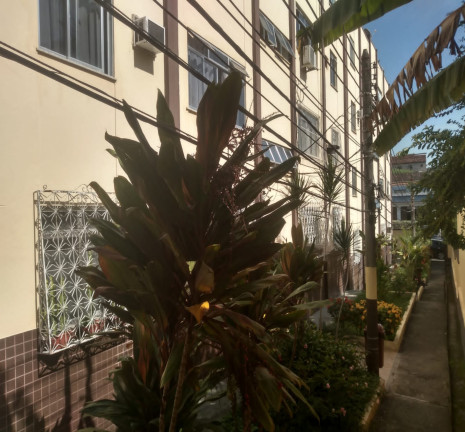 Imagem Imóvel com 2 Quartos à Venda, 55 m² em Praça Seca - Rio De Janeiro