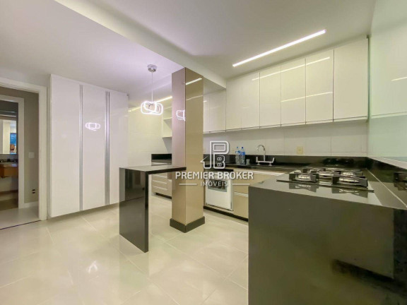 Imagem Cobertura com 3 Quartos à Venda, 260 m² em Alto - Teresópolis Imagem Cobertura com 3 Quartos à Venda, 260 m² em Alto - Teresópolis