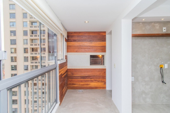 Imagem Imóvel com 1 Quarto à Venda, 56 m² em Três Figueiras - Porto Alegre Imagem Imóvel com 1 Quarto à Venda, 56 m² em Três Figueiras - Porto Alegre