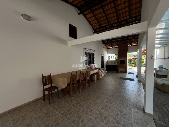 Imagem Casa à Venda, 235 m² em Centro - Itapoá Imagem Casa à Venda, 235 m² em Centro - Itapoá