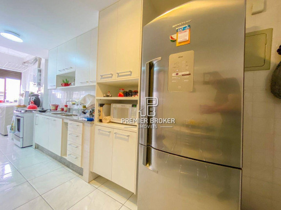 Imagem Apartamento com 2 Quartos à Venda, 64 m² em Várzea - Teresópolis
