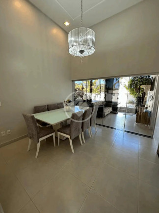 Imagem Casa com 3 Quartos à Venda, 200 m² em Condomínio Do Lago - Goiânia Imagem Casa com 3 Quartos à Venda, 200 m² em Condomínio Do Lago - Goiânia