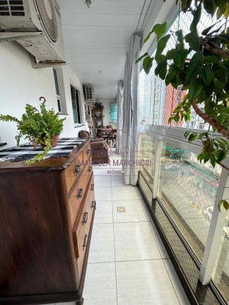 Imagem Apartamento com 3 Quartos à Venda, 100 m² em Itapuã - Vila Velha Imagem Apartamento com 3 Quartos à Venda, 100 m² em Itapuã - Vila Velha