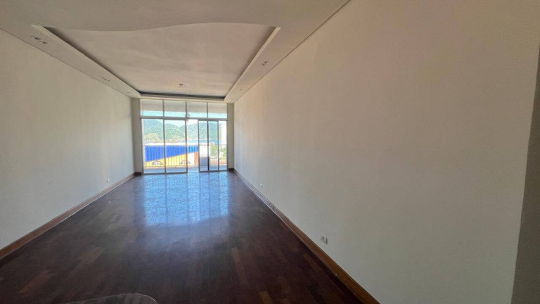 Apartamento com 3 Quartos para Alugar, 214 m² em Ponta Da Praia - Santos