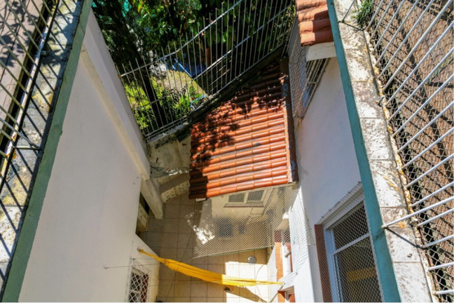 Imagem Casa com 4 Quartos à Venda, 300 m² em Chácara Das Pedras - Porto Alegre