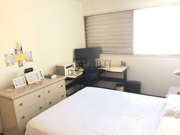 Imagem Apartamento com 4 Quartos à Venda, 146 m² em Moema - São Paulo