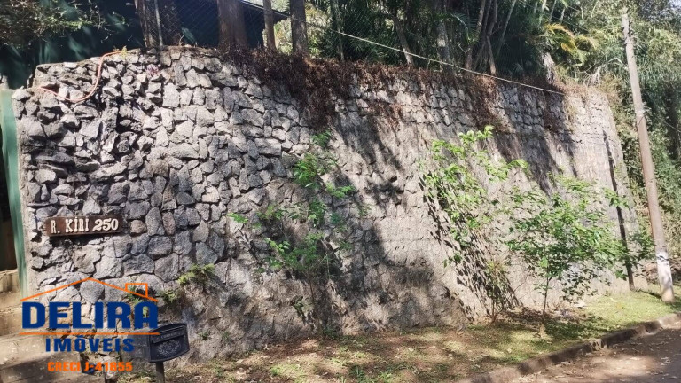 Imagem Chácara com 6 Quartos à Venda, 2.000 m² em Caraguatá - Mairiporã Imagem Chácara com 6 Quartos à Venda, 2.000 m² em Caraguatá - Mairiporã