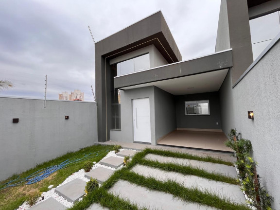Imagem Casa com 3 Quartos à Venda, 100 m² em Jardim Shangri-la - Cuiabá