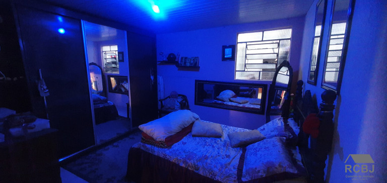 Imagem Sobrado com 9 Quartos à Venda,  em Riacho Das Pedras - Contagem