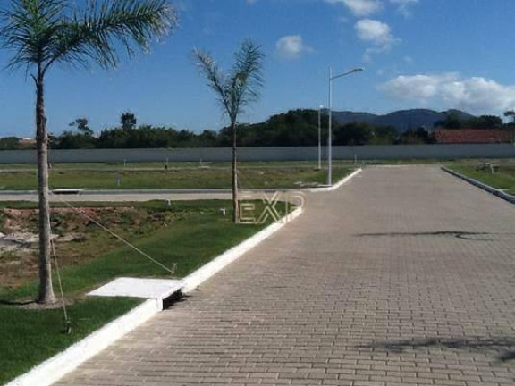 Imagem Terreno à Venda, 374 m² em Campeche - Florianópolis Imagem Terreno à Venda, 374 m² em Campeche - Florianópolis