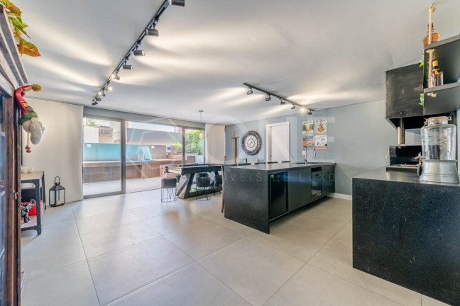 Imagem Apartamento com 3 Quartos à Venda, 369 m² em Rio Branco - Porto Alegre