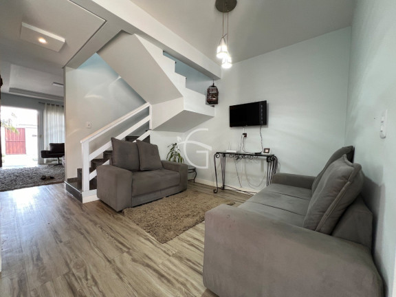 Imagem Sobrado com 3 Quartos à Venda, 230 m² em Boa Vista - Joinville