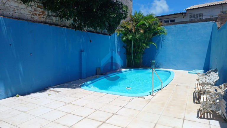 Imagem Casa com 6 Quartos à Venda, 550 m² em Jaraguá - Maceió