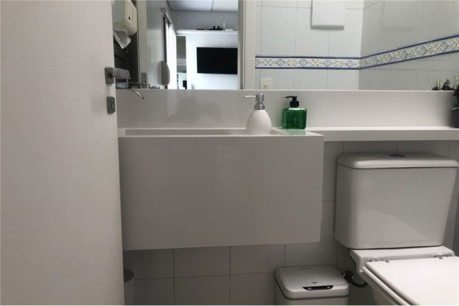 Imagem Casa com 3 Quartos à Venda,  em Vila Canero - São Paulo