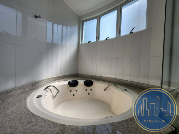 Imagem Apartamento com 4 Quartos para Temporada, em Centro - Balneário Camboriú Imagem Apartamento com 4 Quartos para Temporada, em Centro - Balneário Camboriú