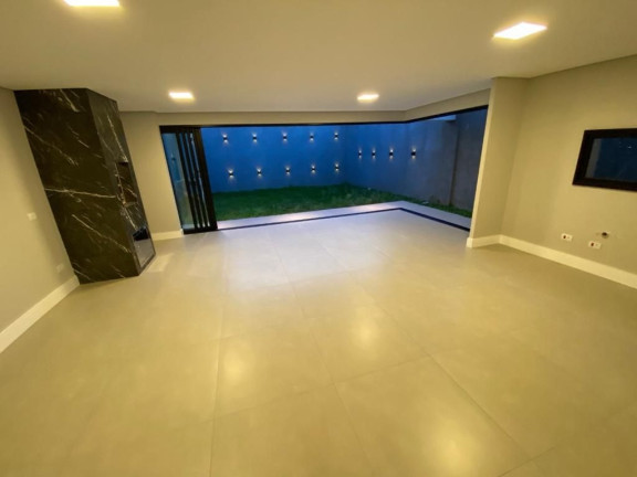 Imagem Casa com 3 Quartos à Venda, 238 m² em Jardim Higienópolis - Maringa