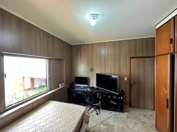 Imagem Sobrado com 5 Quartos para Alugar, 700 m² em Quilombo - Cuiabá