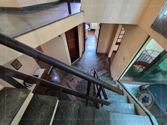 Imagem Casa com 4 Quartos à Venda, 320 m² em Vila Rosália - Guarulhos