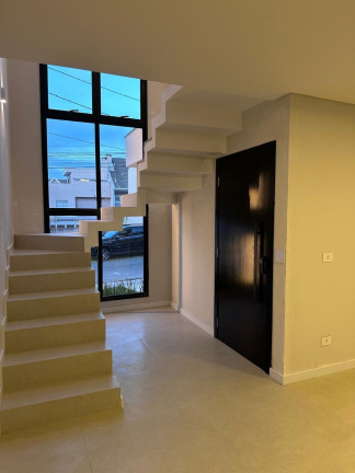 Imagem Casa com 3 Quartos à Venda, 187 m² em Cachoeira - Curitiba