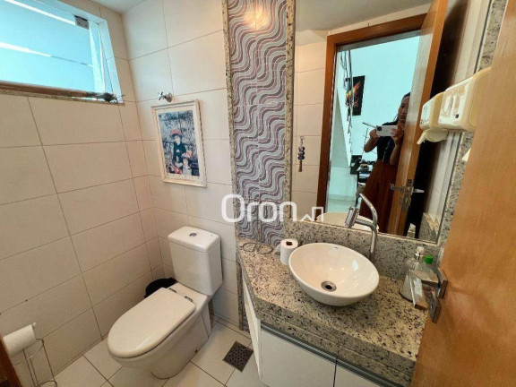 Imagem Sobrado com 3 Quartos à Venda, 324 m² em Loteamento Portal Do Sol I - Goiânia Imagem Sobrado com 3 Quartos à Venda, 324 m² em Loteamento Portal Do Sol I - Goiânia
