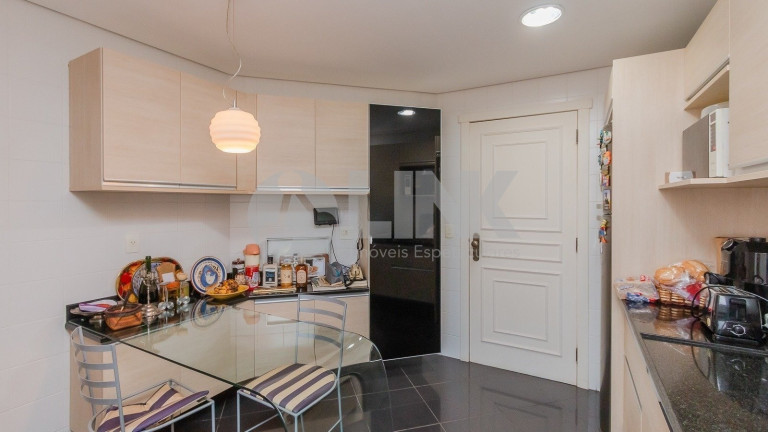 Imagem Apartamento com 3 Quartos à Venda, 163 m² em Petrópolis - Porto Alegre Imagem Apartamento com 3 Quartos à Venda, 163 m² em Petrópolis - Porto Alegre