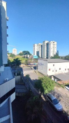 Imagem Imóvel com 2 Quartos à Venda, 61 m² em Cavalhada - Porto Alegre