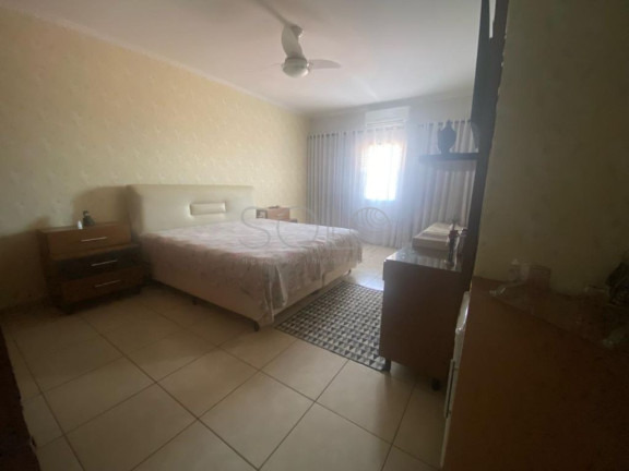 Imagem Sobrado com 3 Quartos à Venda, 150 m² em Centro - Matão Imagem Sobrado com 3 Quartos à Venda, 150 m² em Centro - Matão