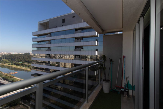 Imagem Apartamento com 1 Quarto à Venda, 45 m² em Santo Amaro - São Paulo