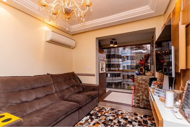 Imagem Apartamento com 3 Quartos à Venda, 73 m² em Jardim Itu - Porto Alegre