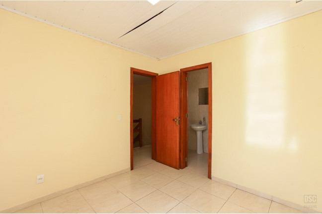 Imagem Casa com 3 Quartos à Venda, 143 m² em Hípica - Porto Alegre Imagem Casa com 3 Quartos à Venda, 143 m² em Hípica - Porto Alegre