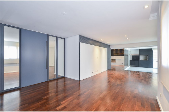 Imagem Apartamento com 3 Quartos à Venda, 235 m² em Vila Suzana - São Paulo