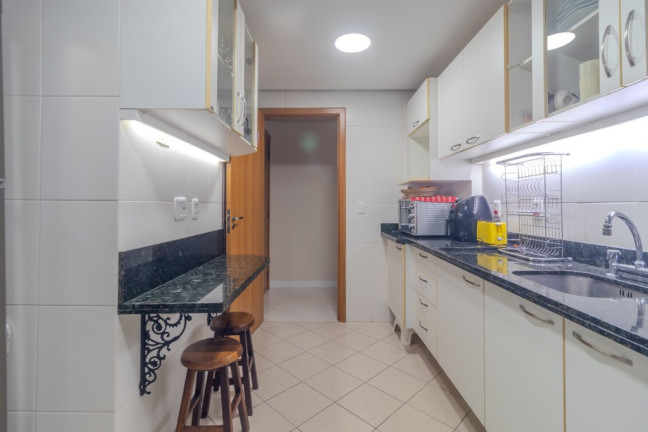 Imagem Apartamento com 2 Quartos à Venda, 84 m² em Floresta - Porto Alegre Imagem Apartamento com 2 Quartos à Venda, 84 m² em Floresta - Porto Alegre