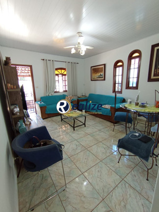 Imagem Casa com 5 Quartos à Venda, 200 m² em Perocao - Guarapari
