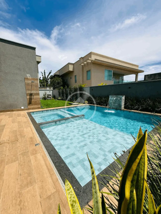 Casa com 5 Quartos à Venda, 386 m² em Condomínio Do Lago - Goiânia