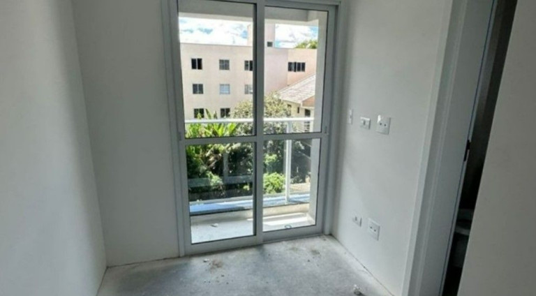 Imagem Apartamento com 1 Quarto à Venda, 35 m² em Guaíra - Curitiba