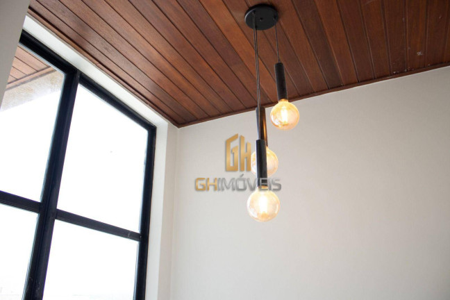 Imagem Sobrado com 5 Quartos à Venda, 508 m² em Centro - Abadia De Goiás
