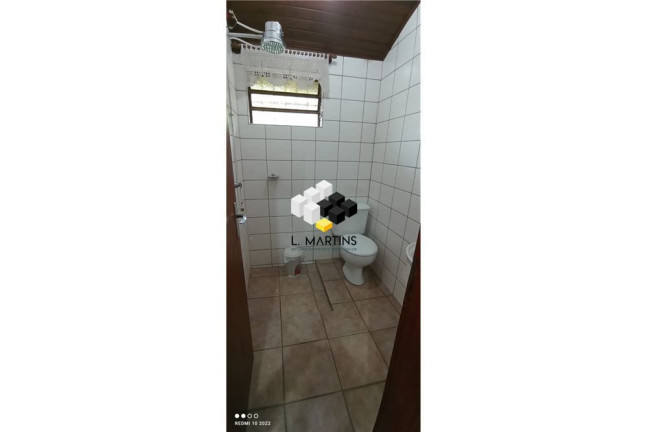 Imagem Casa com 2 Quartos à Venda, 210 m² em Vila Nova - Porto Alegre Imagem Casa com 2 Quartos à Venda, 210 m² em Vila Nova - Porto Alegre