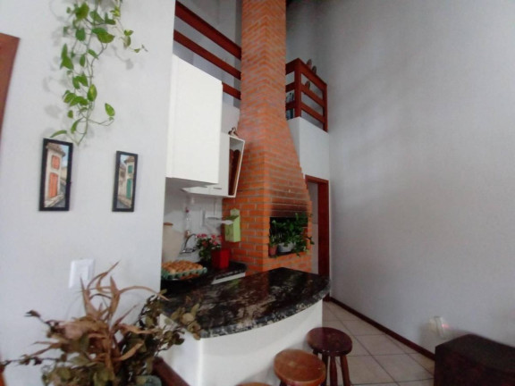 Imagem Casa com 4 Quartos à Venda, 320 m² em Capoeiras - Florianópolis