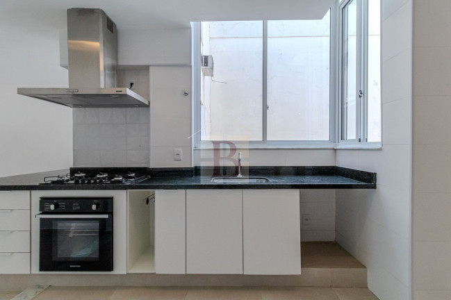 Imagem Imóvel com 3 Quartos à Venda, 135 m² em Copacabana - Rio De Janeiro
