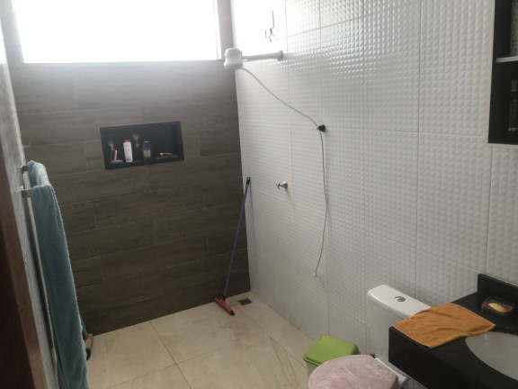 Imagem Casa com 3 Quartos à Venda, 200 m² em Novo Aleixo - Manaus Imagem Casa com 3 Quartos à Venda, 200 m² em Novo Aleixo - Manaus