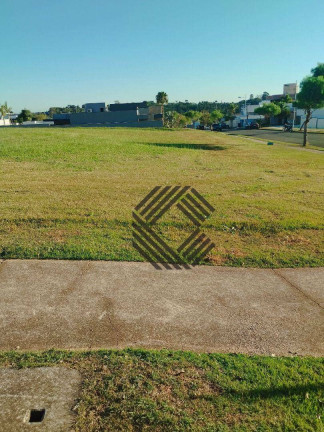 Imagem Terreno à Venda, 2.300 m² em Condomínio Saint Patrick - Sorocaba Imagem Terreno à Venda, 2.300 m² em Condomínio Saint Patrick - Sorocaba