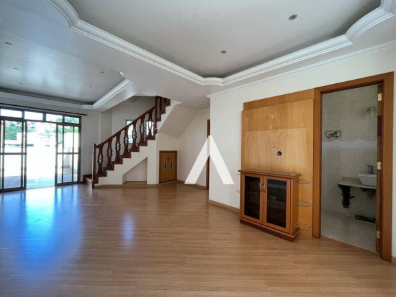 Imagem Cobertura com 5 Quartos à Venda, 310 m² em Agriões - Teresópolis Imagem Cobertura com 5 Quartos à Venda, 310 m² em Agriões - Teresópolis