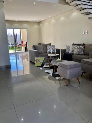 Sobrado com 3 Quartos à Venda, 200 m² em Jardim Golden Park Residence - Hortolândia