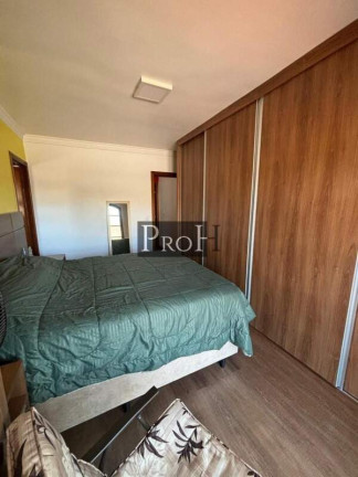 Imagem Sobrado com 3 Quartos à Venda, 248 m² em Condomínio Maracanã - Santo André