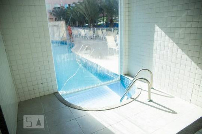 Imagem Cobertura com 2 Quartos à Venda, 57 m² em Pendotiba - Niterói