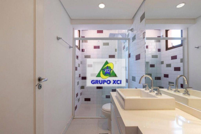 Imagem Apartamento com 3 Quartos à Venda, 181 m² em Cambuí - Campinas