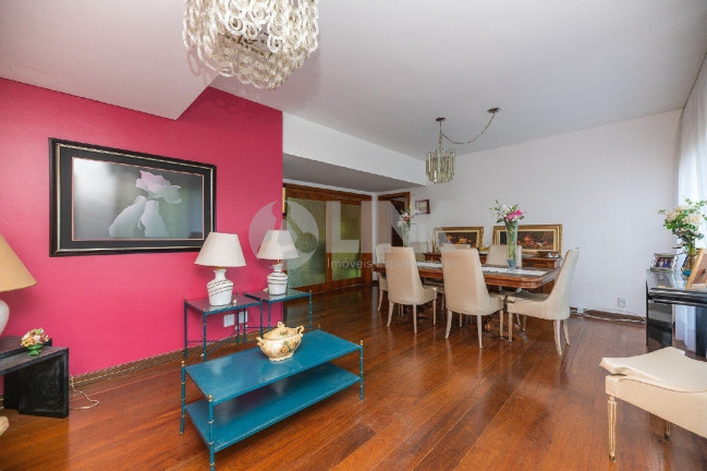 Imagem Apartamento com 3 Quartos à Venda, 247 m² em Petrópolis - Porto Alegre Imagem Apartamento com 3 Quartos à Venda, 247 m² em Petrópolis - Porto Alegre