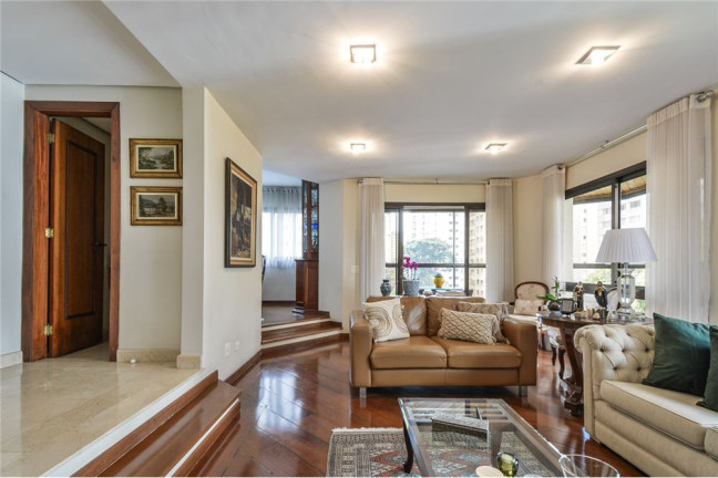 Imagem Apartamento com 3 Quartos à Venda, 193 m² em Moema - São Paulo